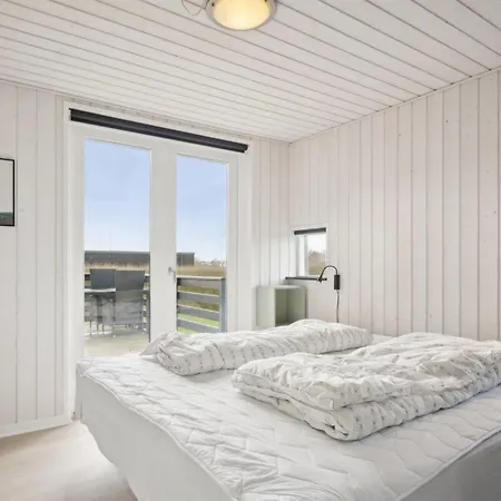 Holiday home Sylvana - 400m From The Sea By Interhome *