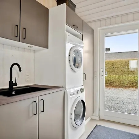 Prázdninový dům Sylvana - 400m From The Sea By Interhome