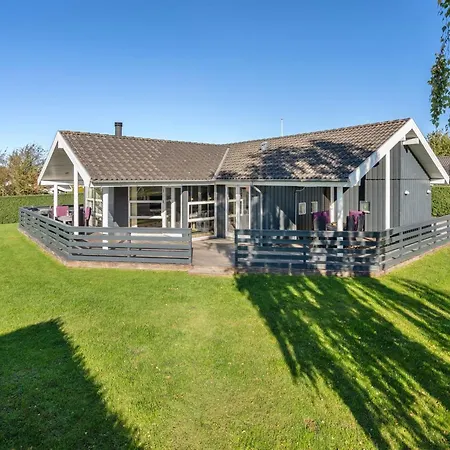 Feriehus Sylvana - 400m From The Sea By Interhome *